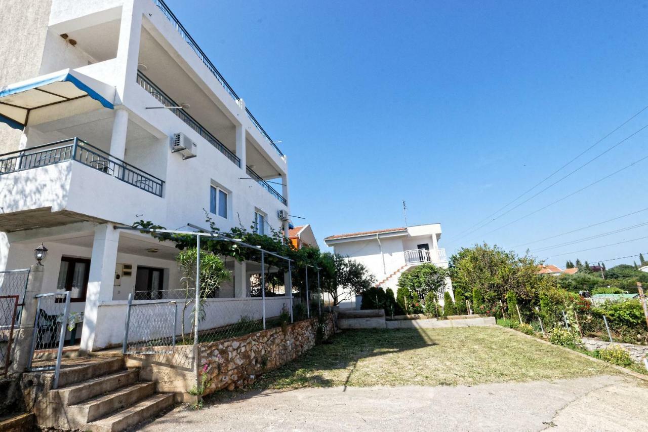 Apartments Ajla Utjeha Exterior photo